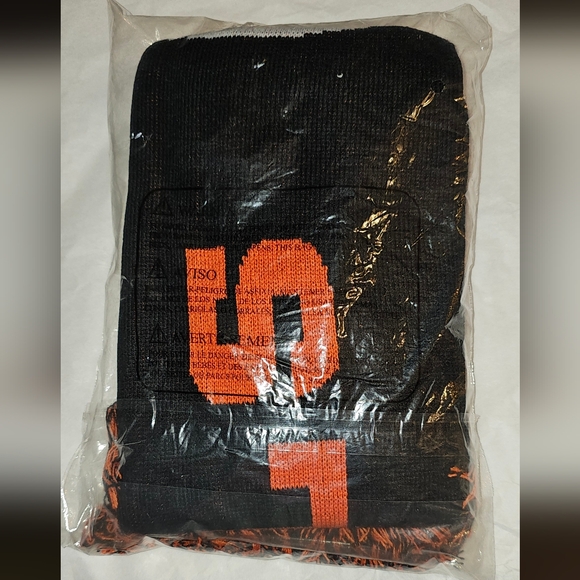 Cincinnati Bengals Scarf and Gloves Set. NWT. - Picture 4 of 6